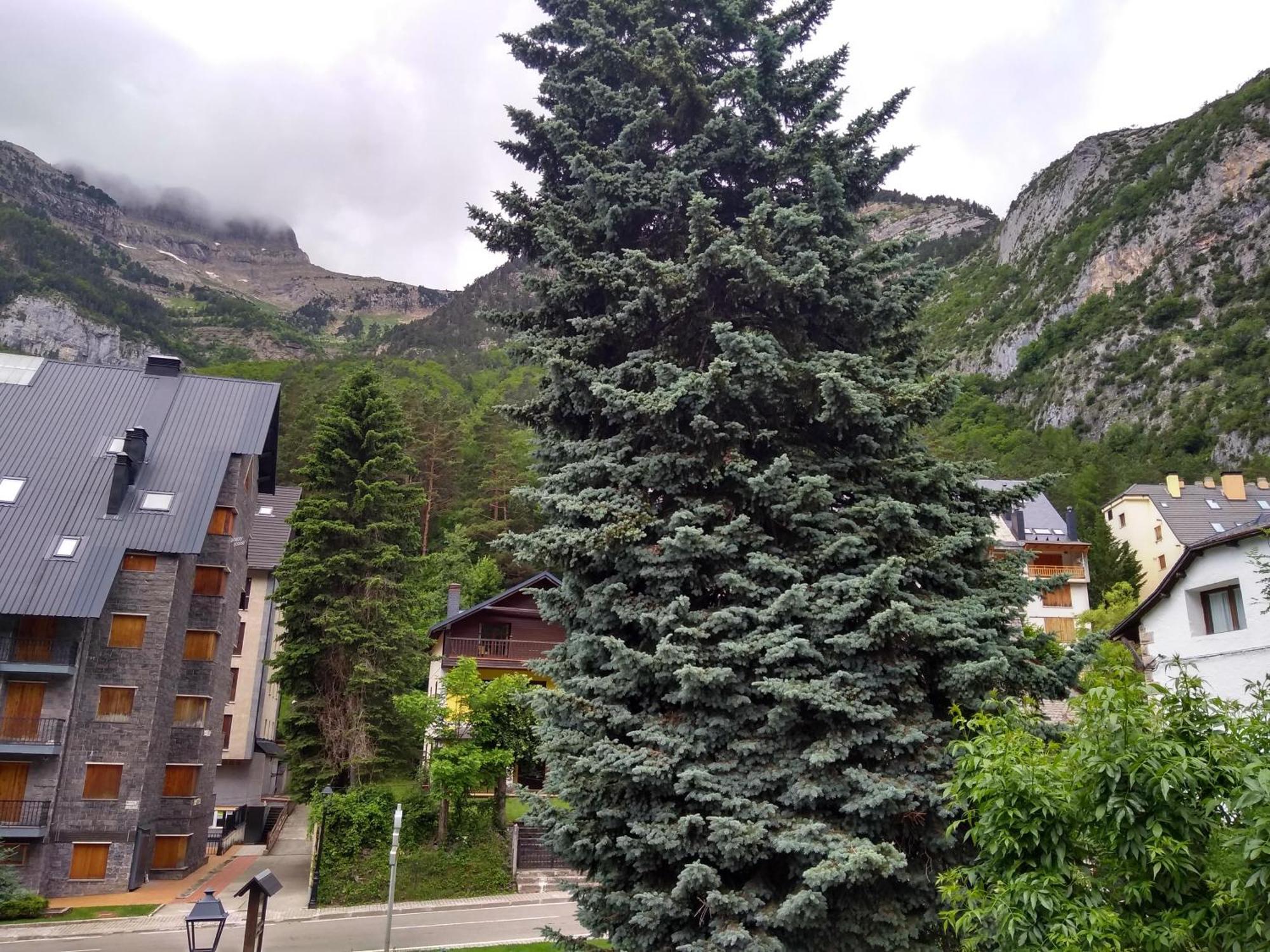 Arce Avairent Canfranc Estacionアパートメント エクステリア 写真